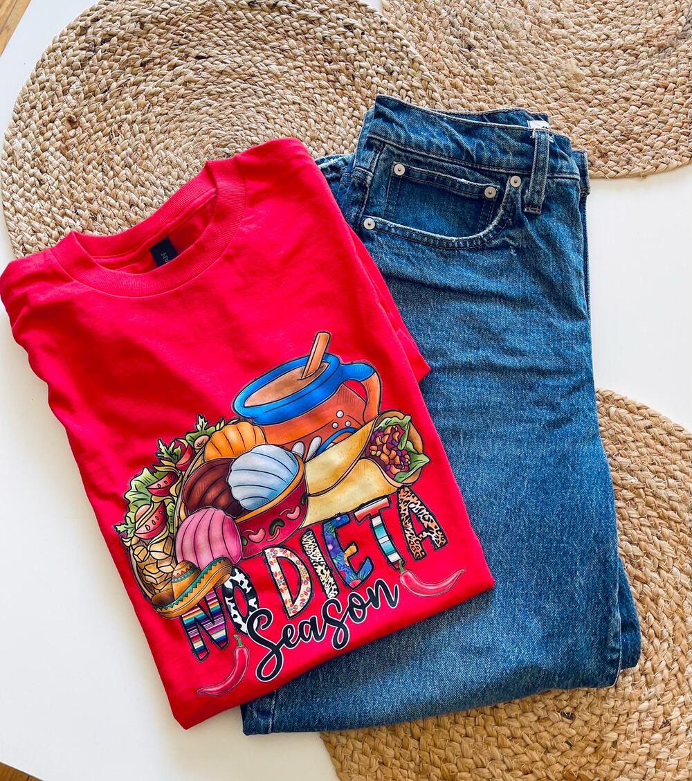 No Dieta Season T-shirt  NWOT